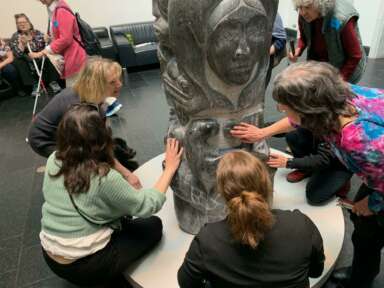 Redéploiement des collections ᐅᐅᒻ ᒪᖁᑎᒃ uummaqutik au Musée des Beaux-Arts de Montréal